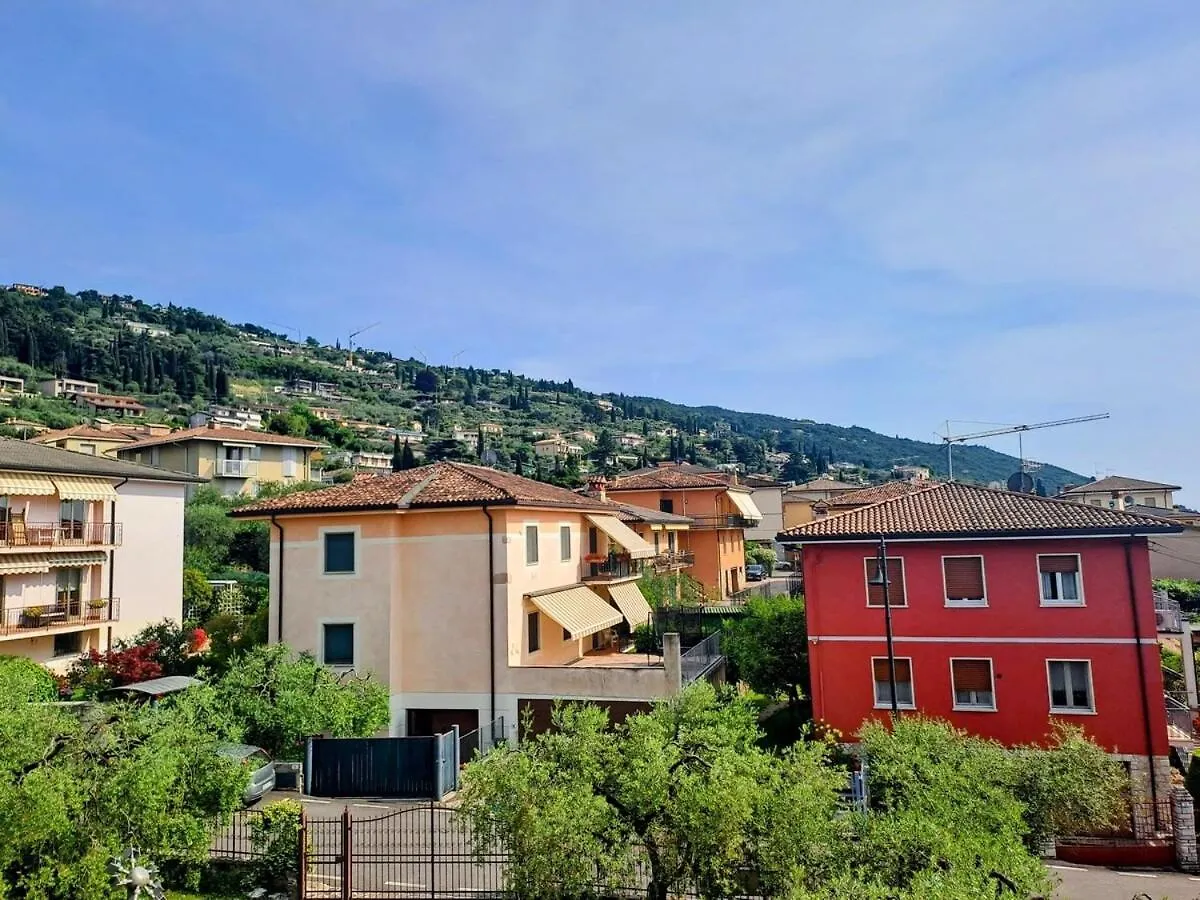 Charming Lake Garda Escape Торри-дель-Бенако Италия