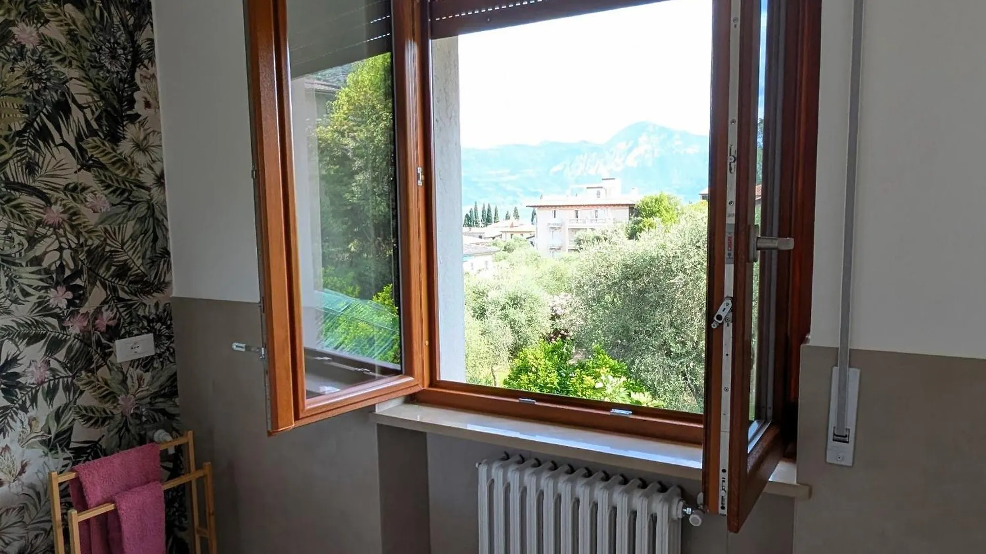 Charming Lake Garda Escape Торри-дель-Бенако Апартаменты