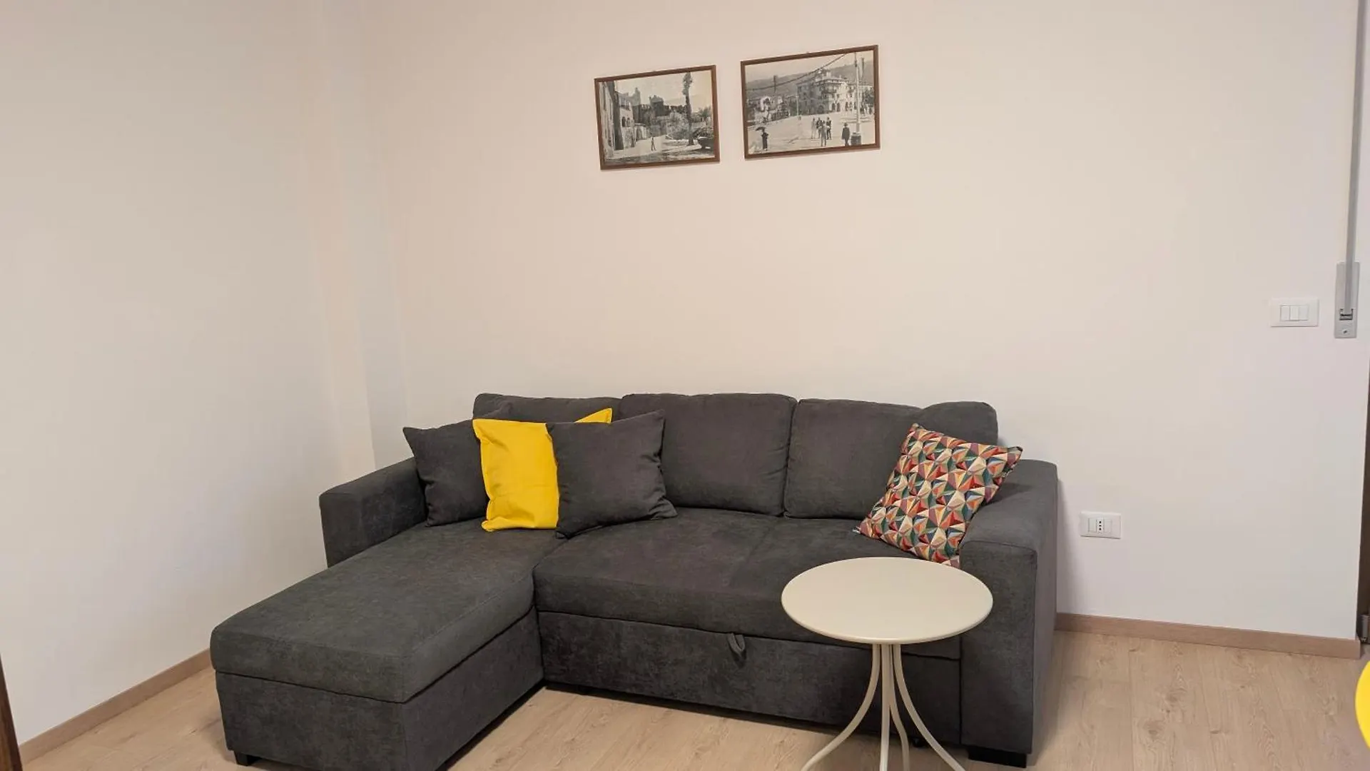 Charming Lake Garda Escape Торри-дель-Бенако 0*,  Италия